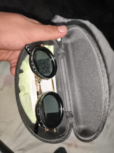 Fashionable Adjustable Sunglasses: Suitable for retro punk parties, sunshade, sun protection and festivals like Easter, graduation season, Halloween and Christmas. With aluminum-magnesium lenses, alloy frames, a glasses case and a lens cloth. photo review